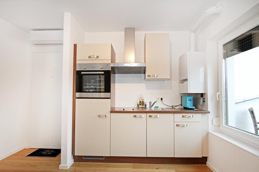 Christiano Hauptbahnhof | Contactless Check-in Apartment Wien